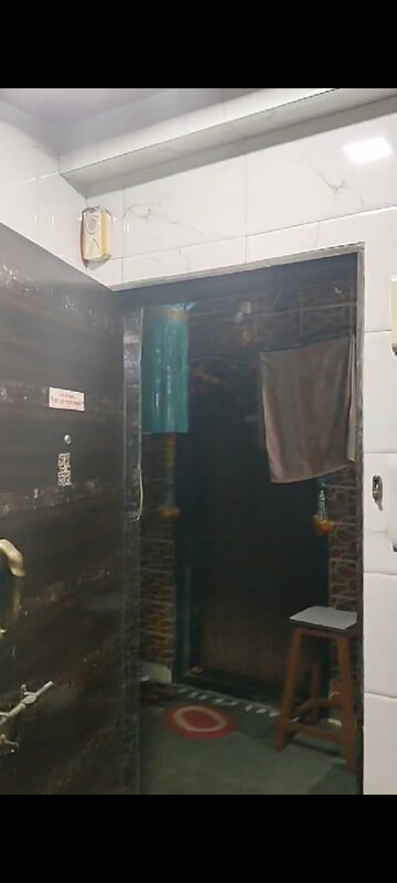 Utility Room in 1 RK Apartment at Lower Parel – for Rent