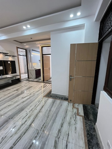 3 BHK Builder Floor For Rent in Gyan Khand Ghaziabad  8020729