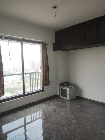 3 BHK Apartment For Rent in Tragad