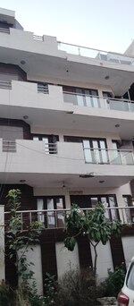 6 BHK + Pooja Room 119 Sq.Mt. Villa in RWA Apartments Sector 41