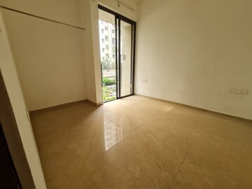 Room in 1 BHK Apartment at Lodha Palava Downtown Dombivli East, Dombivli East – for Rent
