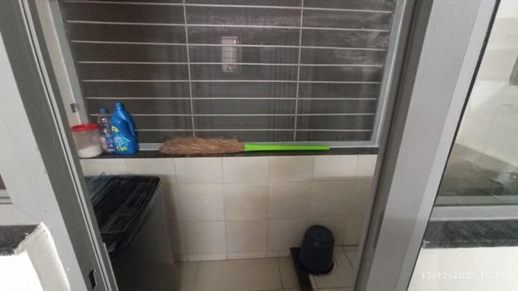 Bathroom, amanora-future-towers 1 Bedroom 910 Sq.Ft. Apartment In Hadapsar Pune 8020864