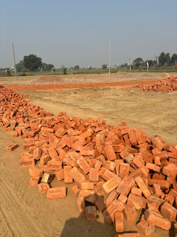 Plot For Sale in Plot For Sale Near Jewar 