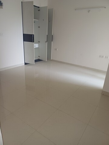 Furnished Amenities in 3 BHK Apartment at RCB Shiva Greens, Vrindavan Yojna – for Rent
