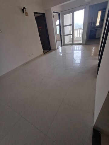 Room in 3 BHK Apartment at RCB Shiva Greens, Vrindavan Yojna – for Rent
