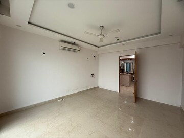 Room in 2 BHK Apartment at Nimbus The Hyde park, Sector 78 – for Sale