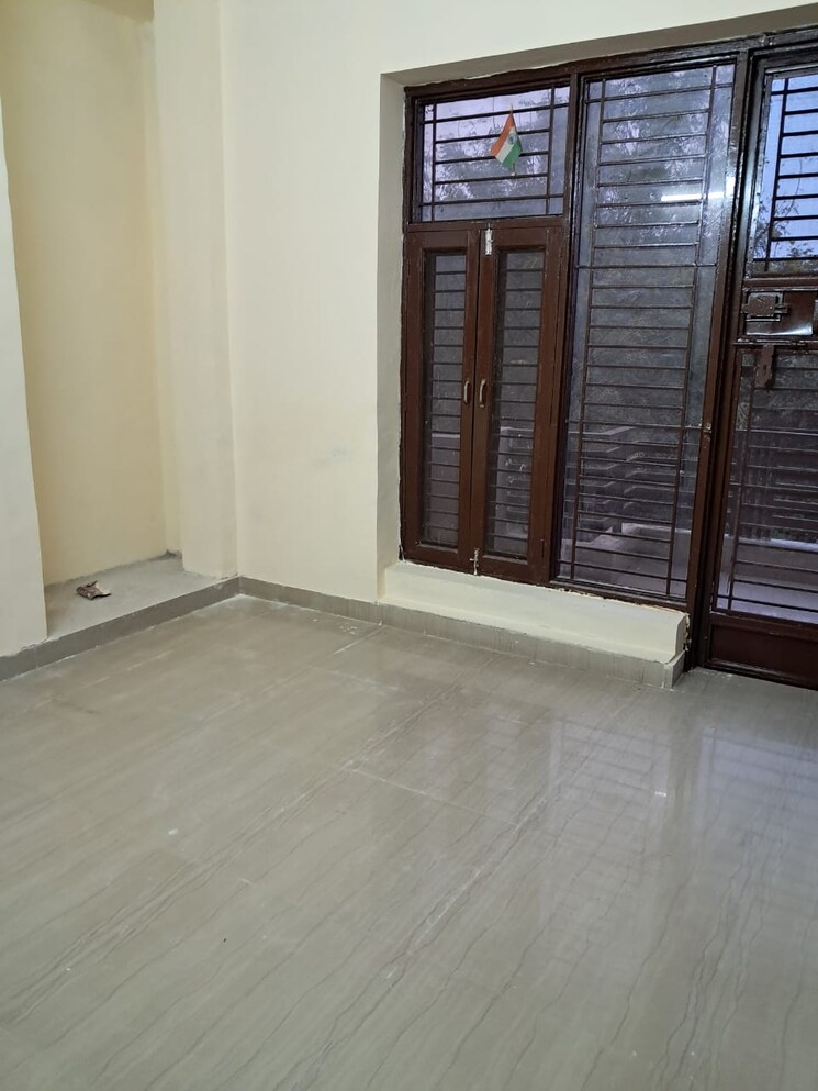 Room, paras-tierea 2 Bedroom 1045 Sq.Ft. Apartment In Sector 137 Noida 8020912