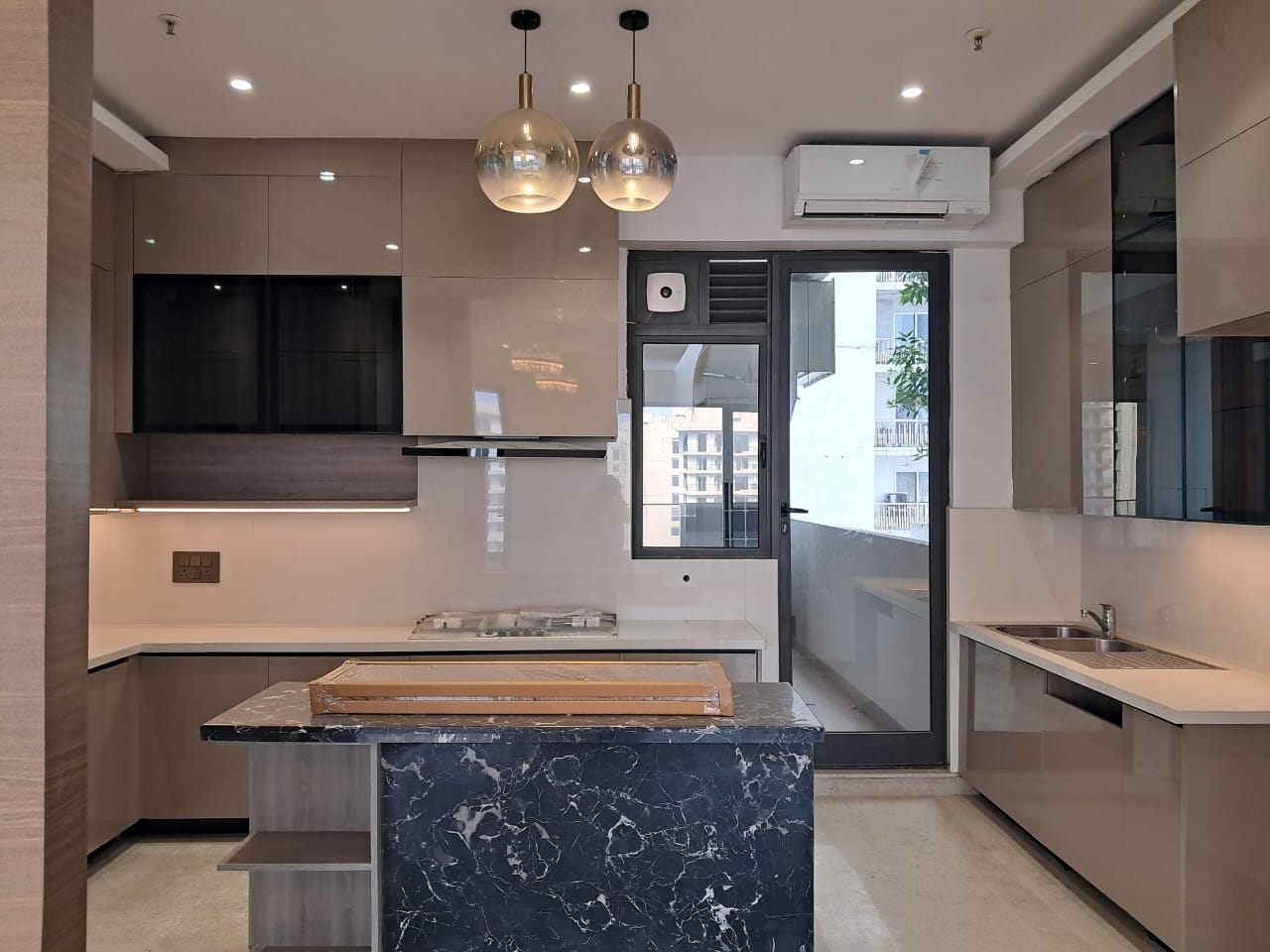 3 BHK Apartment For Sale in Paras Tierea