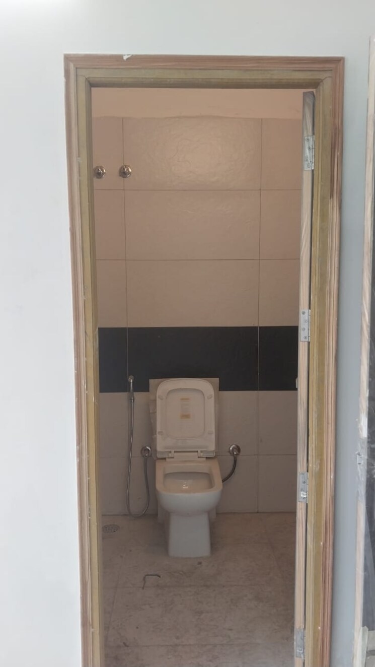 Bathroom, malsi 6+ Bedroom 307 Sq.Yd. Independent House In Malsi Dehradun 8021026