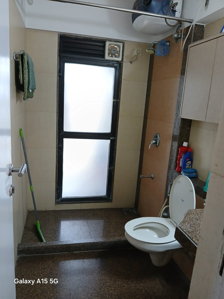 Bathroom, bhoomi-classic 2 Bedroom 700 Sq.Ft. Apartment In Malad West Mumbai 8021028