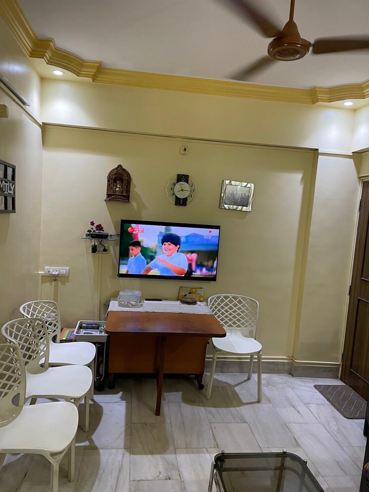 Living Room, sheth-vasant-galaxy 1 Bedroom 400 Sq.Ft. Apartment In Goregaon West Mumbai 8021039
