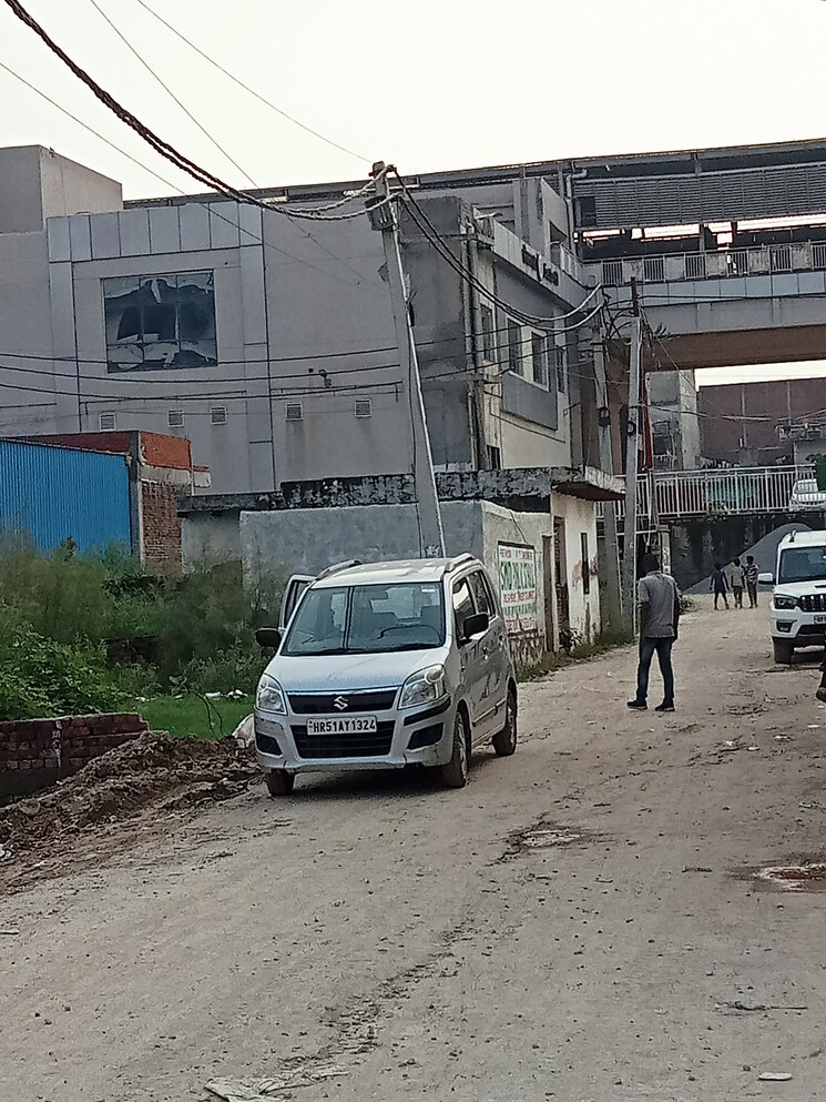 Exterior View, sector 82  50 Sq.Yd. Plot In Sector 82 Noida 8021063