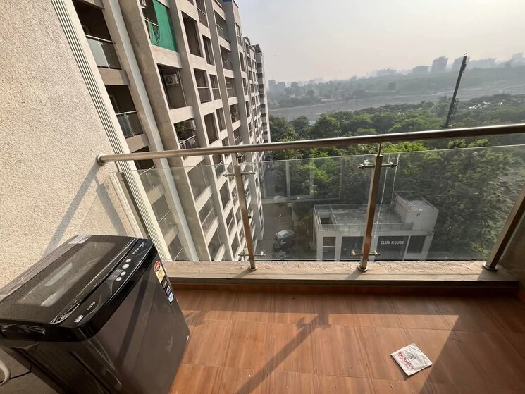 Balcony, brahma-waterbay Studio 261 Sq.Ft. Apartment In Kalyani Nagar Pune 8021056