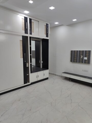 Master Bedroom in 2 BHK Independent House at Tagore Garden – for Rent