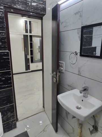 Bathroom in 2 BHK Independent House at Tagore Garden – for Rent