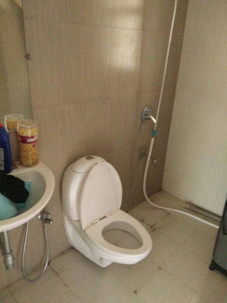 Bathroom, the-meadows 3 Bedroom 2250 Sq.Ft. Apartment In Near Vaishno Devi Circle On Sg Highway Ahmedabad 8021123