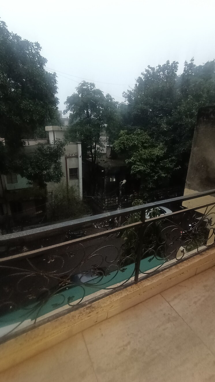 Balcony, kalkaji 2.5 Bedroom 900 Sq.Ft. Independent House In Kalkaji Delhi 8021137