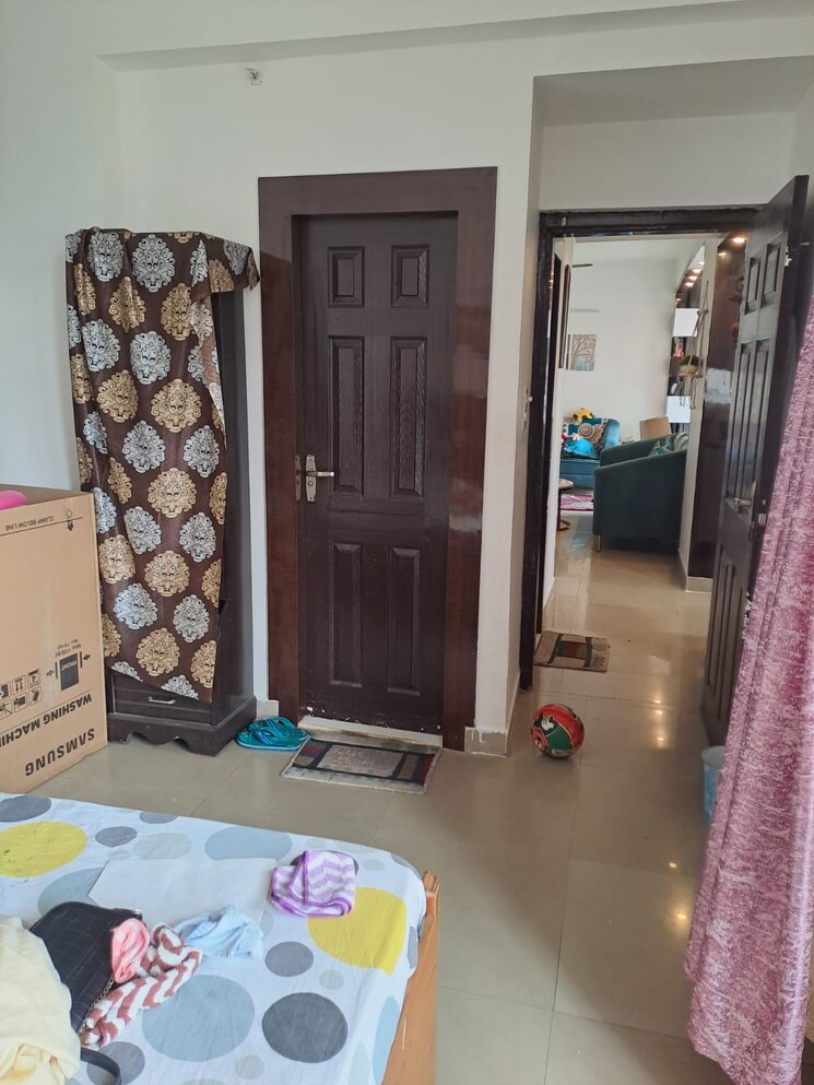 Living Room, vasu-fortune-residency 3 Bedroom 1350 Sq.Ft. Apartment In Raj Nagar Extension Ghaziabad 8021167