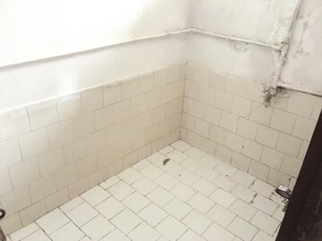 Attached Bathroom in 1 BHK Apartment at Paldi – for Rent