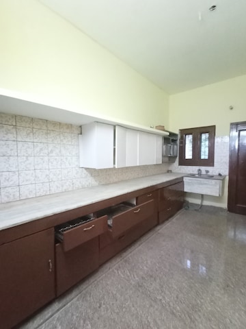 Kitchen in 2 BHK Independent House at Sector 17 – for Rent