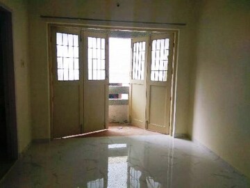 Room in 2 BHK Apartment at Sneh Paradise, Paud Road – for Rent