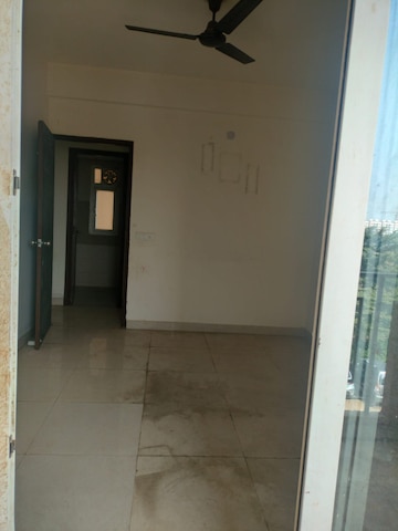 Room in 2 BHK Apartment at Signature Global The Millennia Phase 1, Sector 37d – for Rent