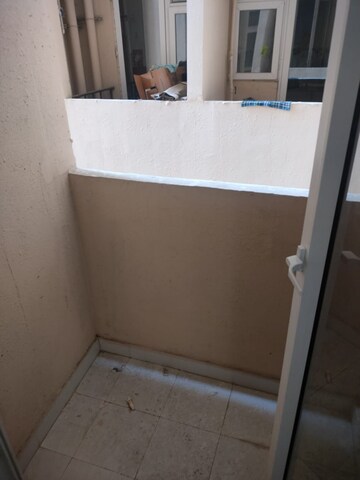 Bathroom in 2 BHK Apartment at Signature Global The Millennia, Sector 37d – for Rent