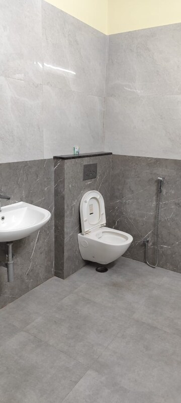 Bathroom in 3 BHK Apartment at Shri Balaji BCC Greens, Deva Road – for Rent