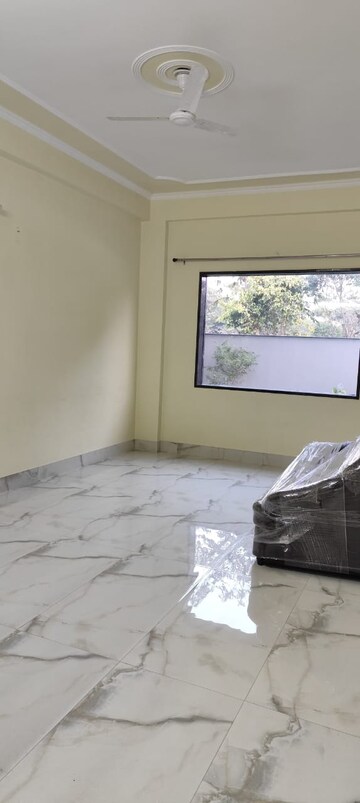 Master Bedroom in 3 BHK Apartment at Shri Balaji BCC Greens, Deva Road – for Rent