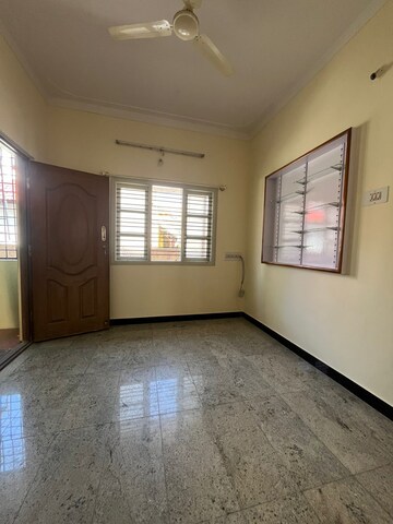 Master Bedroom in 1 BHK Builder Floor at New Thippasandra – for Rent