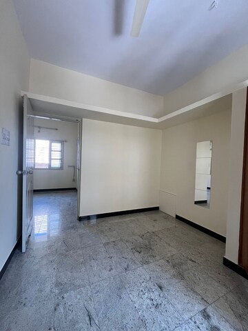 Master Bedroom in 1 BHK Builder Floor at New Thippasandra – for Rent