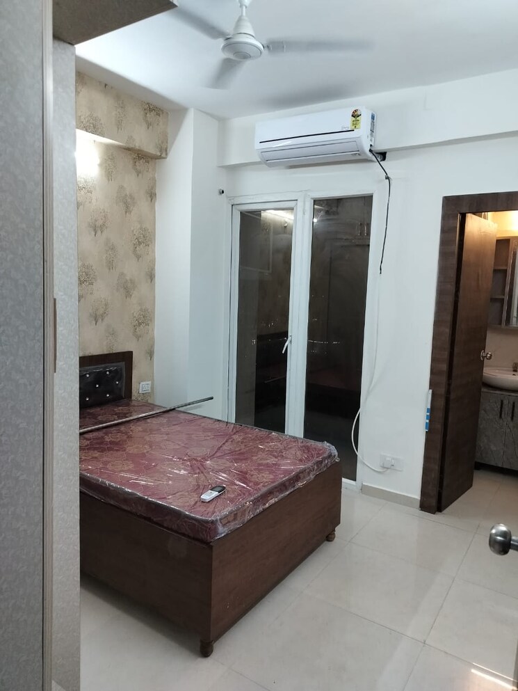 Master Bedroom, signature-global-the-millennia 2 Bedroom 644 Sq.Ft. Apartment In Sector 37d Gurgaon 8021372