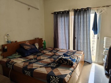 Bedroom in 2 BHK Apartment at Indiabulls Greens, New Panvel – for Rent