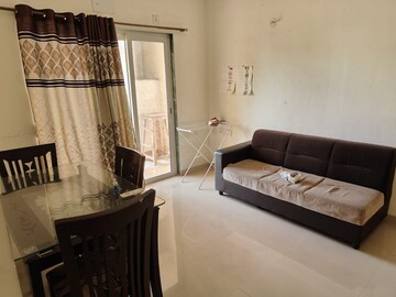 Kitchen in 2 BHK Apartment at Indiabulls Greens, New Panvel – for Rent