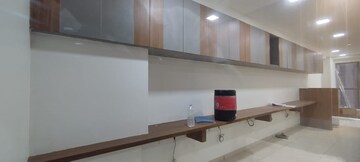  Office Space For Rent in Makarba