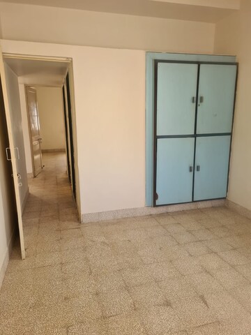 Room in 2 BHK Apartment at Sector 7 – for Sale