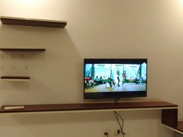 Furnished Amenities in Studio Apartment at Candolim – for Rent