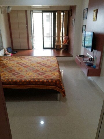 Bedroom in 3 BHK Apartment at Shikhar Kunj Malad, Malad East – for Rent