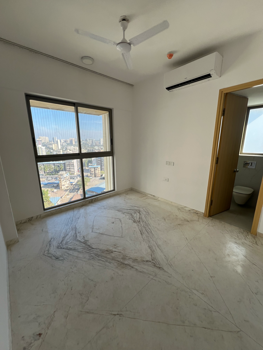 2 BHK Apartment For Sale in Lodha Bel Air