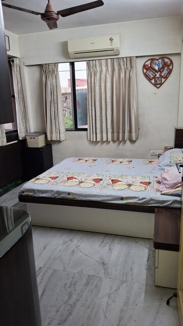 2 BHK Apartment For Rent in Hiranandani Estate