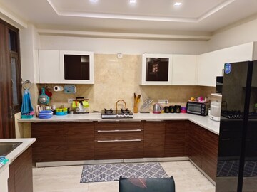 Kitchen in 4 BHK Builder Floor at M3M Atrium, Sector 57 – for Sale