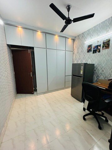 Master Bedroom in 2 BHK Apartment at Ansal Sushant Golf city, Sushant Golf City – for Rent