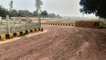  Plot For Sale in Gosainganj