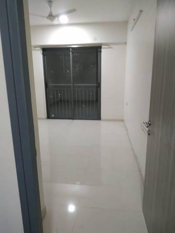 1 BHK Apartment For Rent in UK Iridium Kandivali East Mumbai  8021804