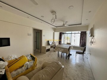 2 BHK Apartment For Rent in Santacruz West