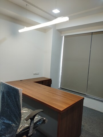 Room in  Office Space at Makarba – for Rent