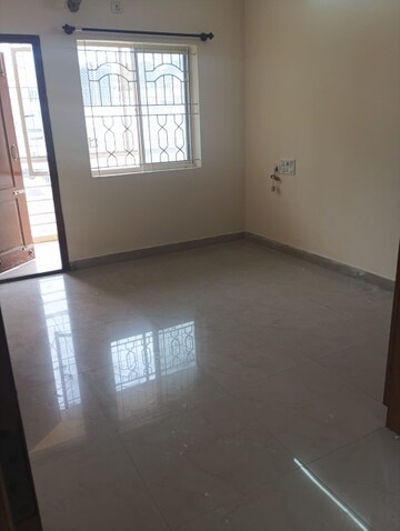 Room in 3 BHK Apartment at Gopalan Residency HSR Layout, Hsr Layout – for Rent