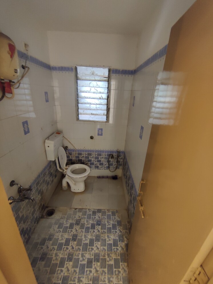 Living Room, spring-glory-co-operative-society 1 Bedroom 530 Sq.Ft. Apartment In Kharadi Pune 8021941