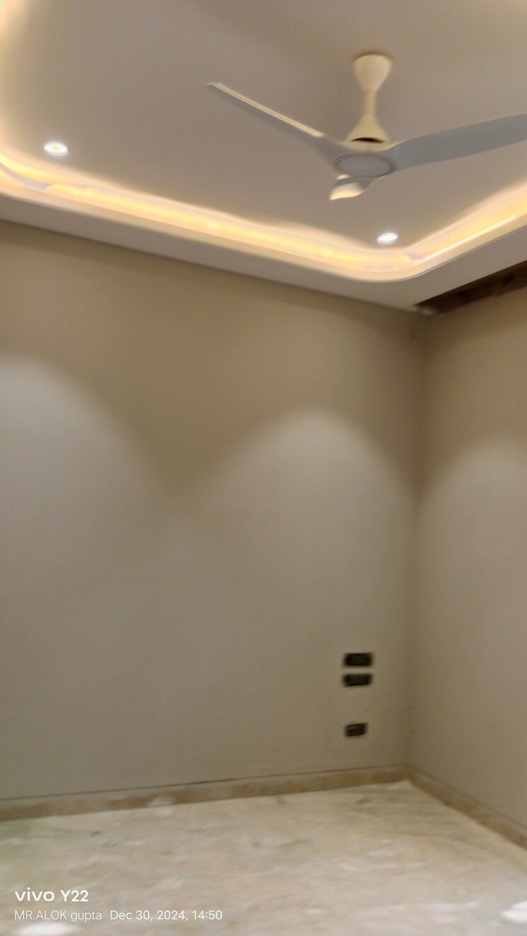 undefined, lajpat nagar iii 3.5 Bedroom 2000 Sq.Ft. Builder Floor In Lajpat Nagar Iii Delhi 8021948