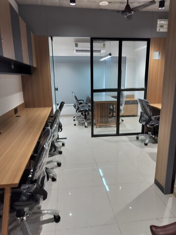  Office Space For Rent in Shyamal